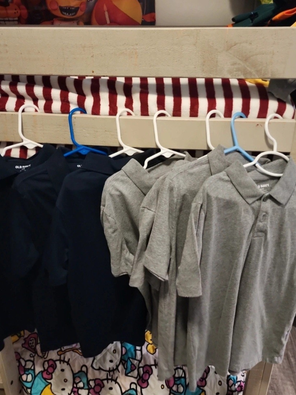 Old Navy Kids Polo Shirt - Gray & Navy BOYS Size 8 QTY 6